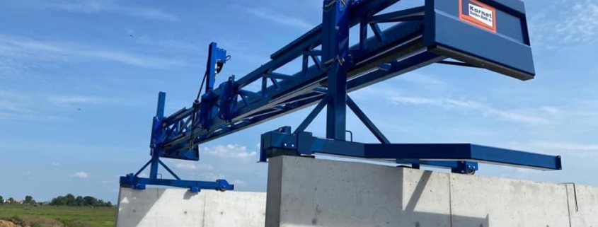 Kornet sleufsilo afdekmachine