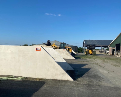 4 nette sleufsilo's van Kornet Beton Balk